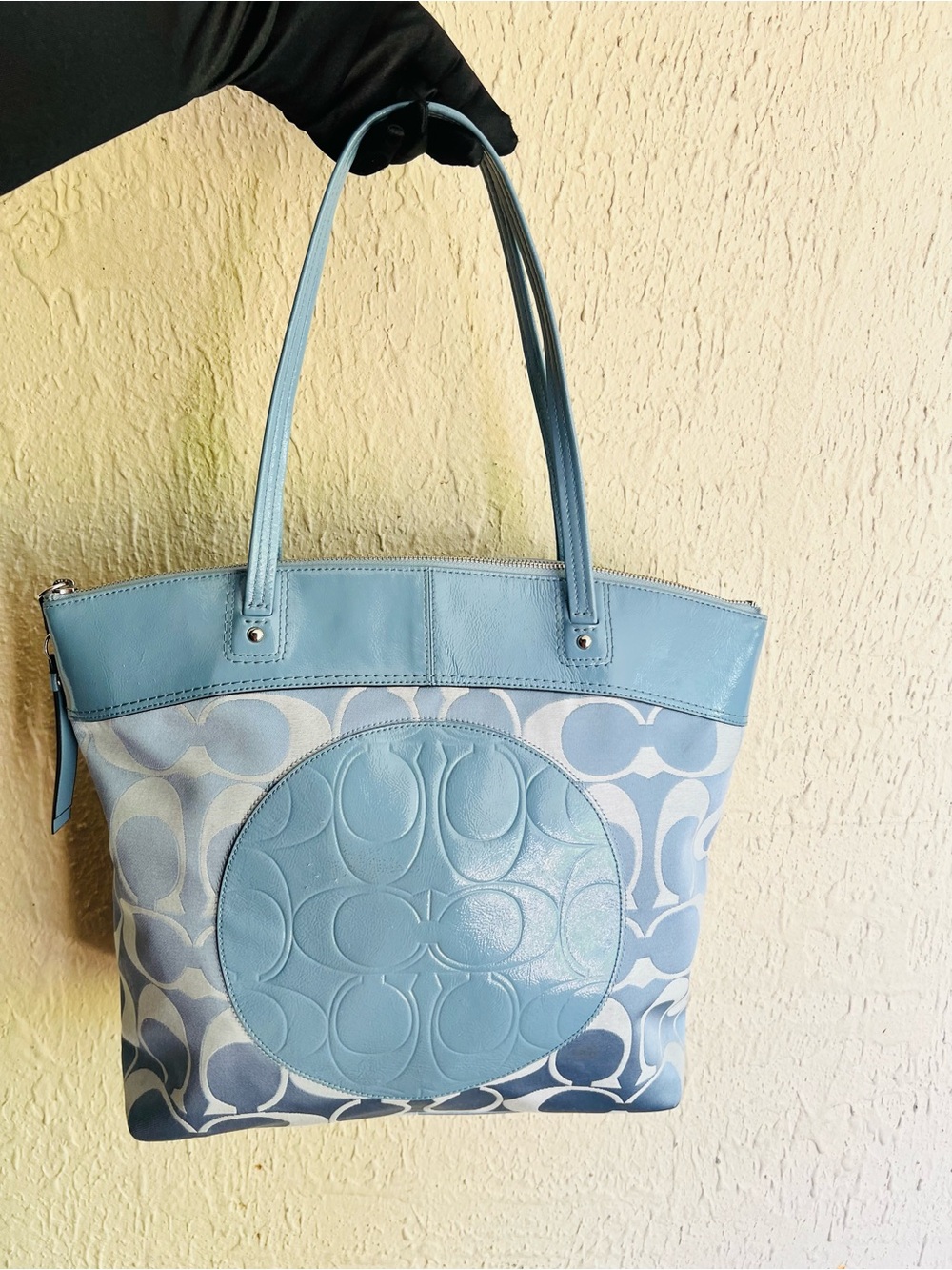 Coach Laura Signature Tote